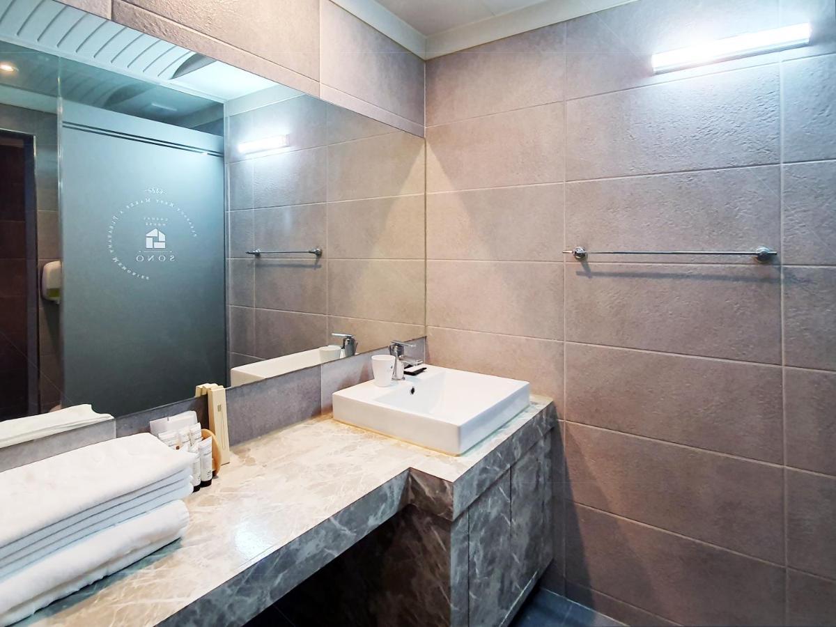 Casual House Sono Hotel Daegu Exterior photo